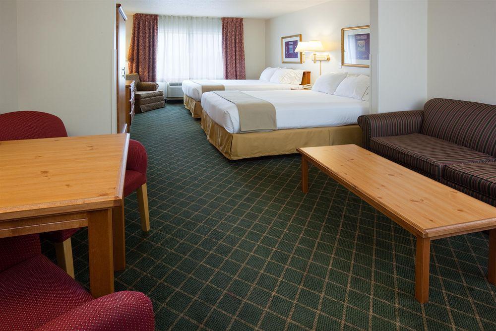 Holiday Inn Express & Suites Yankton By Ihg Phòng bức ảnh