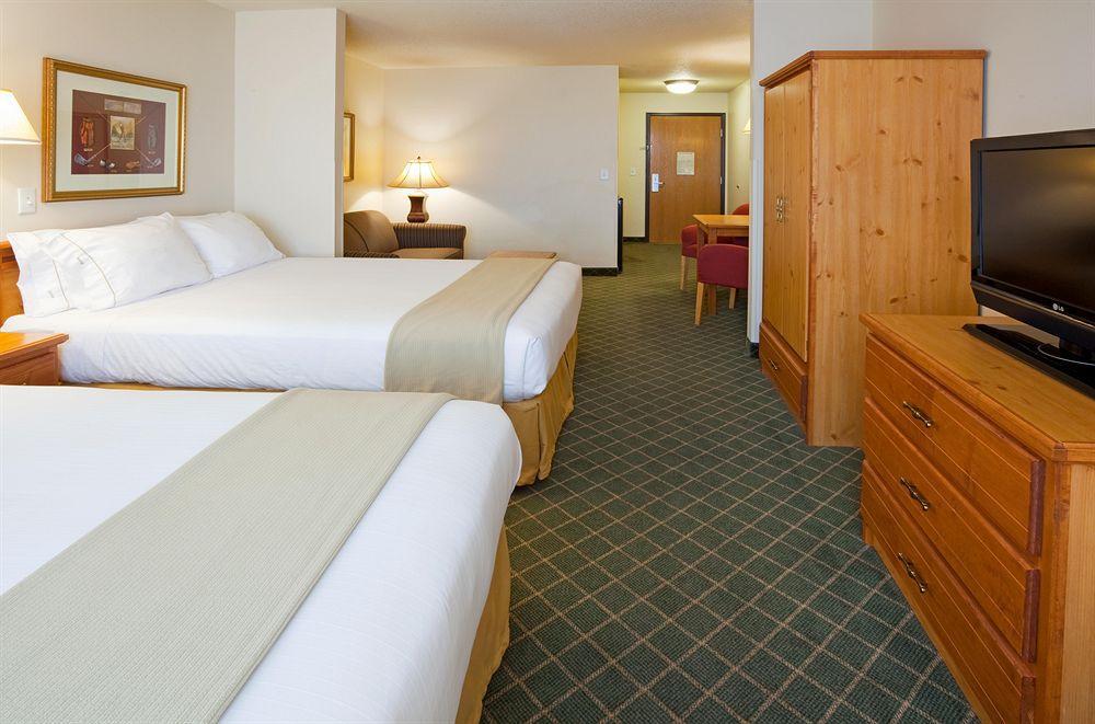 Holiday Inn Express & Suites Yankton By Ihg Phòng bức ảnh