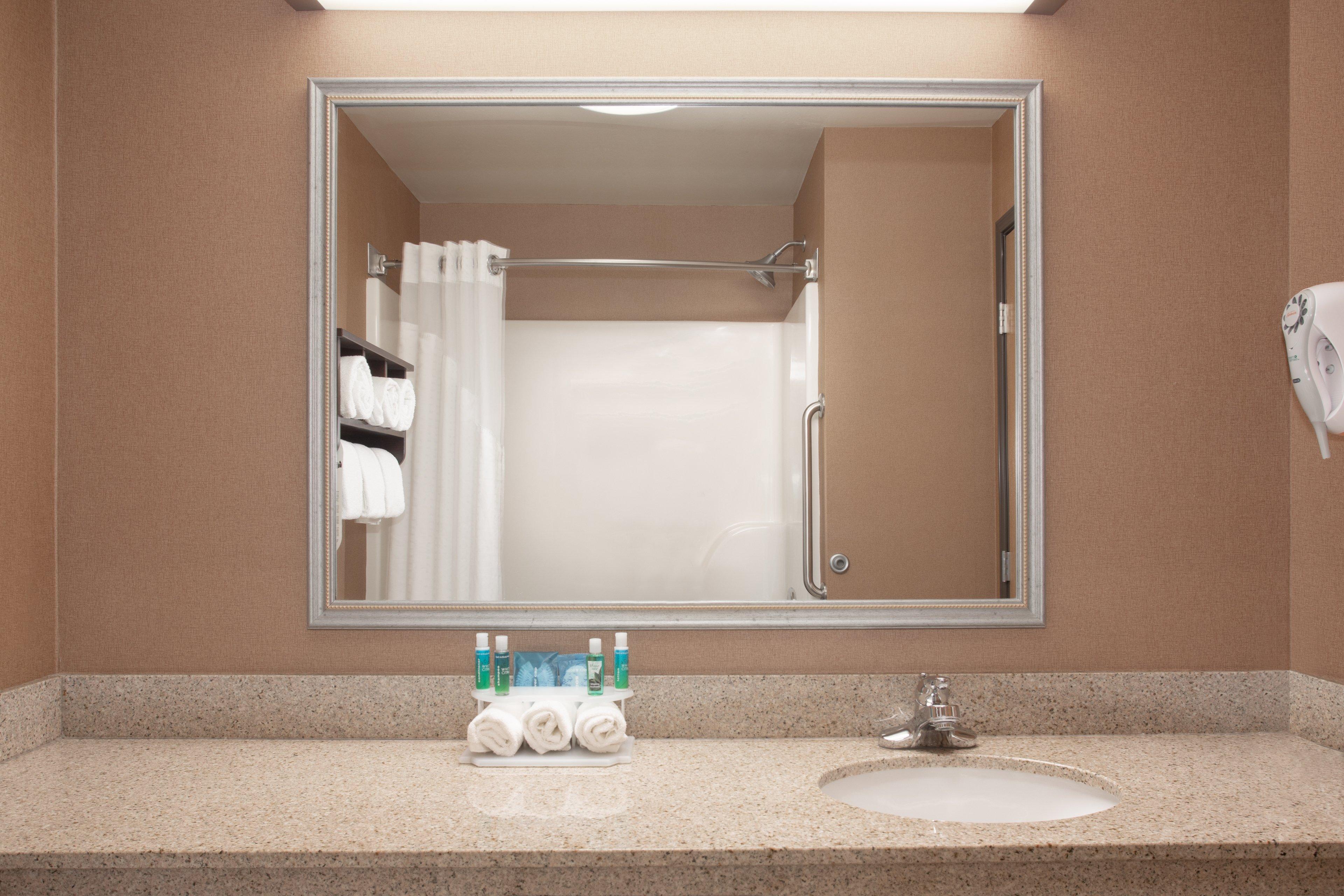 Holiday Inn Express & Suites Yankton By Ihg Ngoại thất bức ảnh