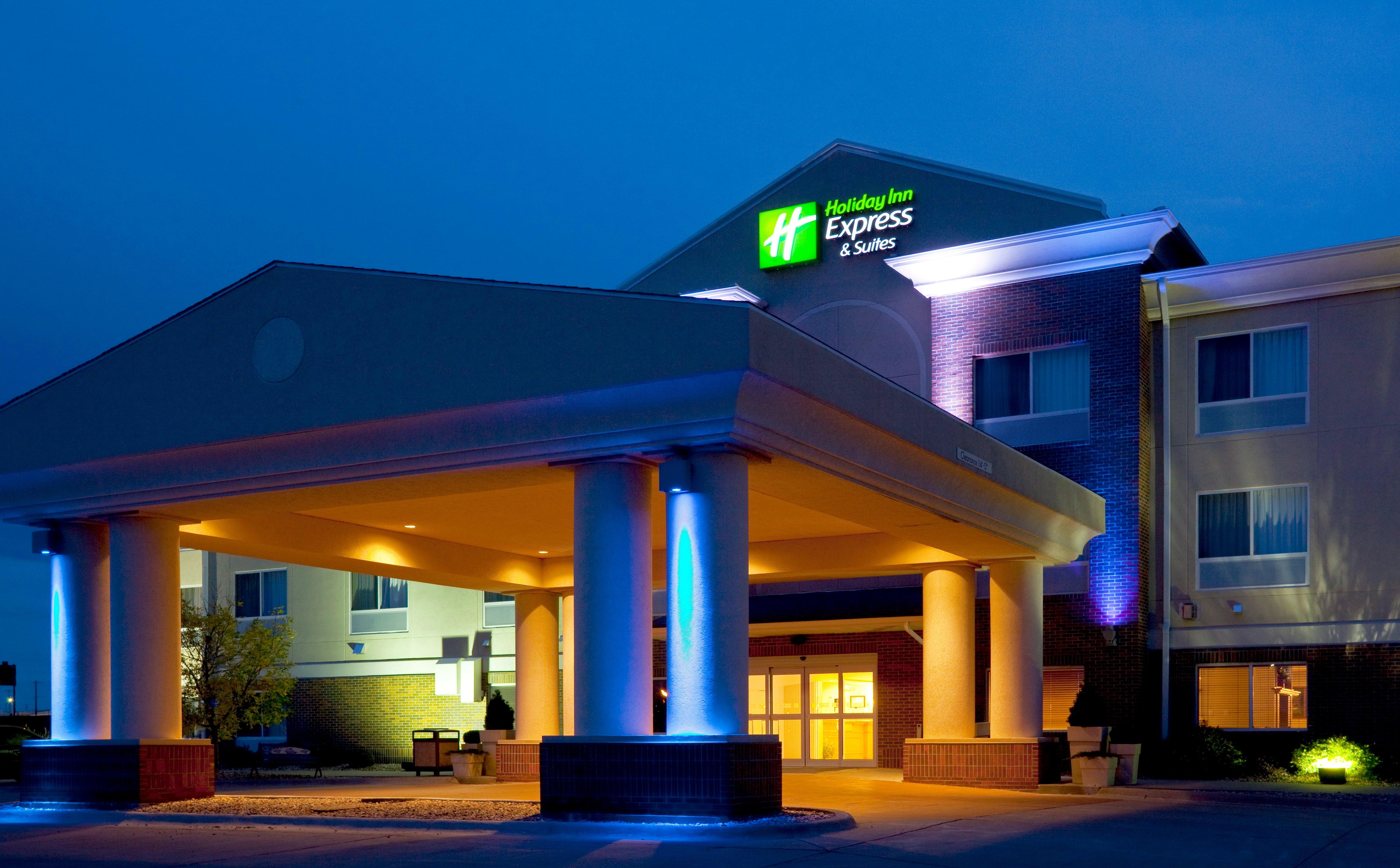 Holiday Inn Express & Suites Yankton By Ihg Ngoại thất bức ảnh