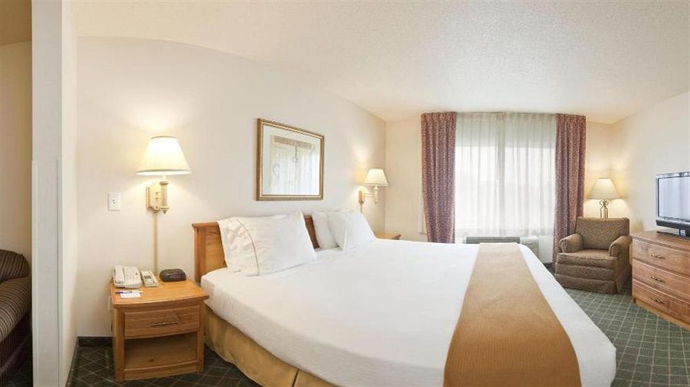 Holiday Inn Express & Suites Yankton By Ihg Ngoại thất bức ảnh